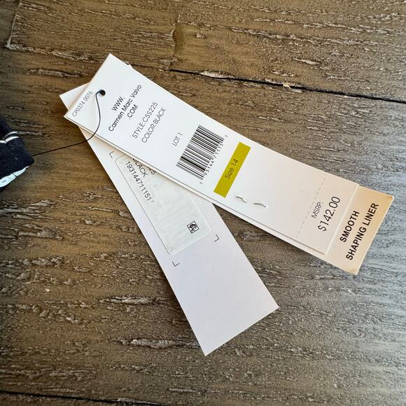 Carmen Marc Valvo NWT Women's Size 14 Smooth Shaping One Piece Swimsuit $142 - Picture 3 of 8